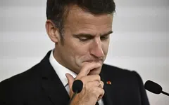 Emmanuel Macron bientôt obligé de quitter ses fonctions ?