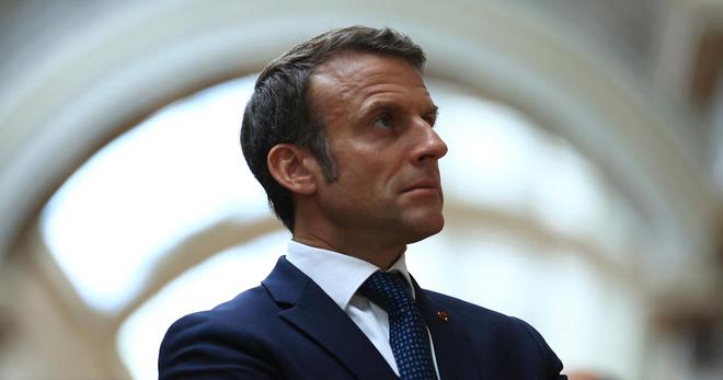 Dégradation du musée du Louvre : Emmanuel Macron se rendra sur place mardi