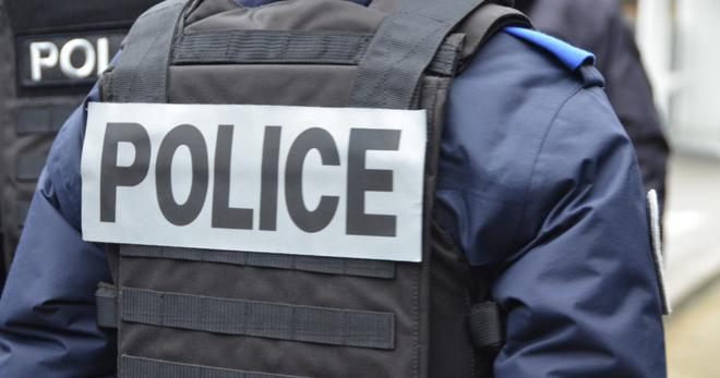 Surpris en train de vendre de la drogue, il nie les faits devant la police rue Dürer à Besançon