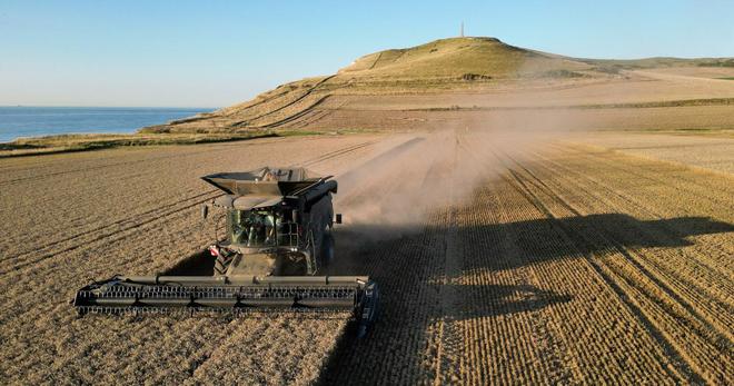 Simplification, souveraineté alimentaire, non-régression... Ce que contient le projet de loi agricole adopté par le Sénat