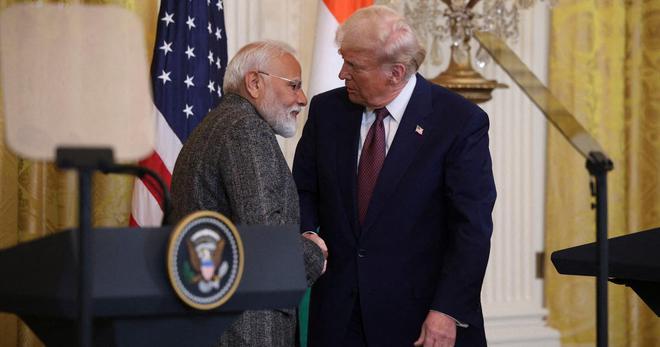 Armements et droits de douane : après sa rencontre avec Donald Trump, les dilemmes de Narendra Modi