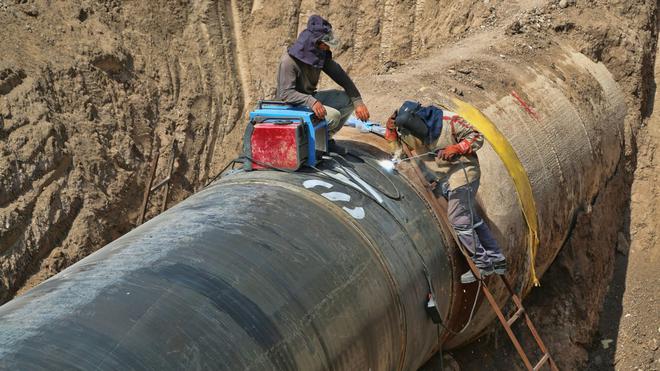 Énergie, eau, transport : faire bifurquer les infrastructures du capital