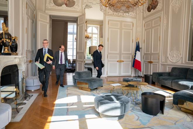 Emmanuel Macron appelle les chercheurs à choisir la France et l’Europe