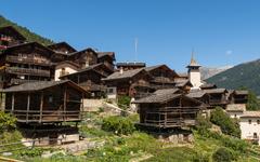 Les plus beaux villages de France et d’ailleurs : Grimentz en Suisse