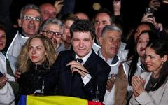 Qui est Nicusor Dan, le nouveau visage pro-européen de la Roumanie ?