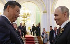 Guerre en Ukraine : la Chine dit soutenir un dialogue direct entre Moscou et Kiev