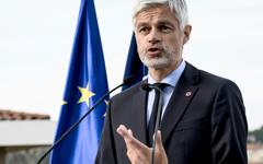 Présidence LR: Bruno Retailleau s'impose largement face à Laurent Wauquiez