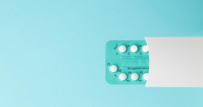 «Vous vous rendez compte de la dinguerie ?» : la pilule contraceptive au cœur d’une polémique sur les réseaux sociaux