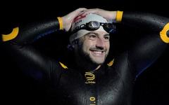 "Je vais dormir en nageant" 5 jours et 5 nuits dans la méditerranée pour alerter, le défi fou de Noam Yaron !