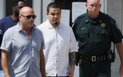 États-Unis : déjà expulsé à tort, le Salvadorien Abrego Garcia pourrait être envoyé en Ouganda