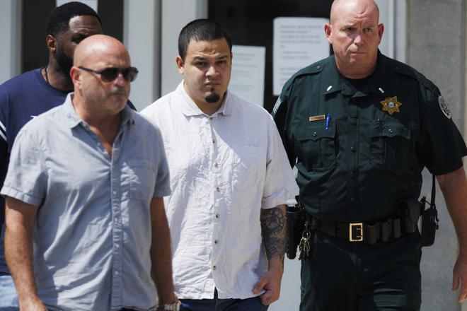 États-Unis : déjà expulsé à tort, le Salvadorien Abrego Garcia pourrait être envoyé en Ouganda