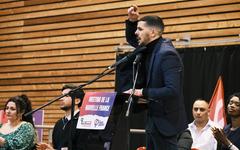Une liste LFI aux municipales de Grenoble? Allan Brunon, chef de file des Insoumis, laisse planer le suspense