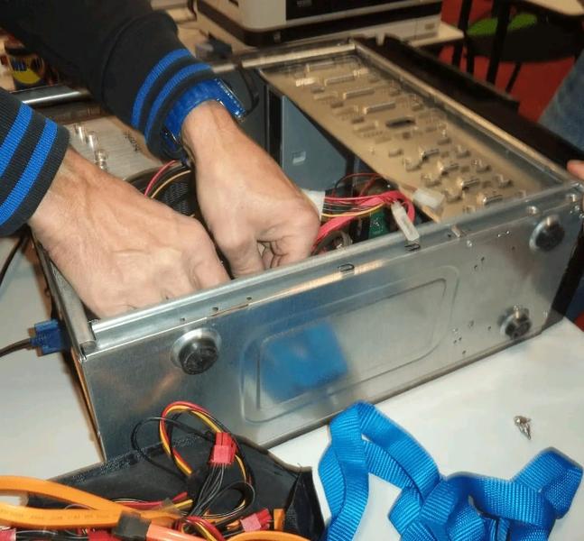 Voilà le guide des repair cafés de Rennes Métropole