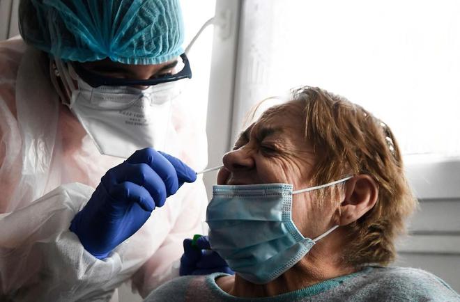Coronavirus en France : 175 décès à l’hôpital et plus de 11000 contaminations en 24 heures