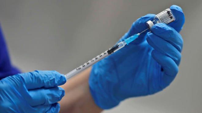 Covid-19: le Canada donne son feu vert au vaccin de Pfizer-BioNtech