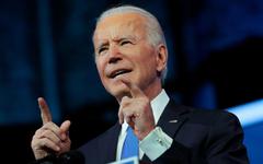 Etats-Unis : officiellement « président élu », Joe Biden fait la leçon à Donald Trump – Le Monde