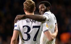 Tottenham : Harry Kane fait tomber un ancien record d’Adébayor