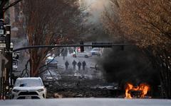 Etats-Unis : puissante explosion dans le centre de Nashville, un acte intentionnel évoqué