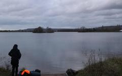 Sur le lac de Pont-l’Évêque, la pêche sera strictement gardée ou ne sera plus