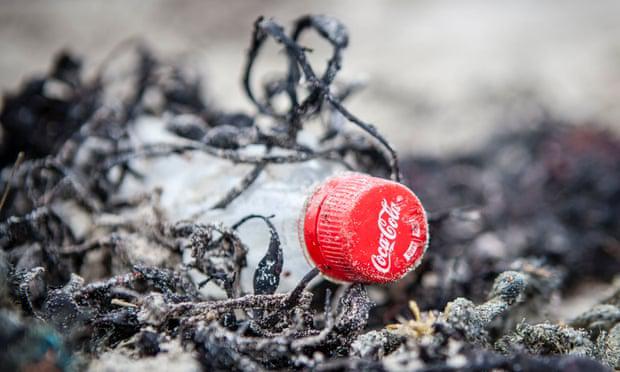 Pollution : Coca-Cola, Pepsi et Nestlé principaux pollueurs de plastique depuis trois ans