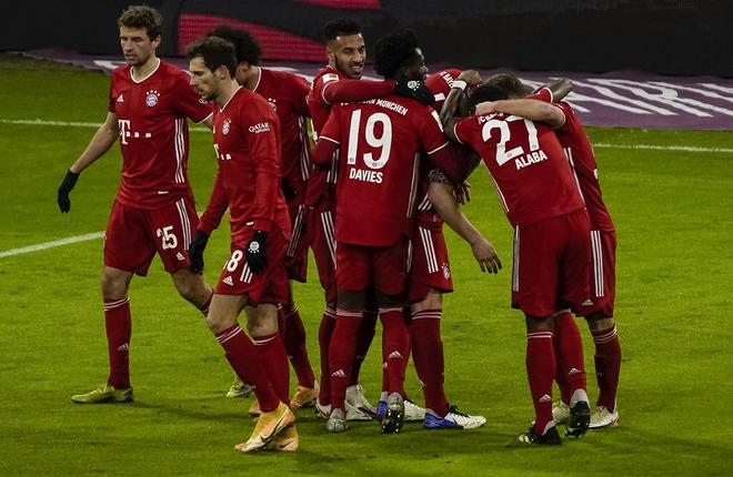 Bundesliga: mené 2-0, le Bayern renverse Mayence et reprend la tête