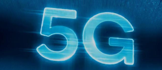 Les élus écologistes de Paris ont de nouveau réclamé à Anne Hidalgo un moratoire concernant le déploiement de la 5G dans la capitale le temps de "quantifier son impact carbone" et d'"évaluer les besoins"