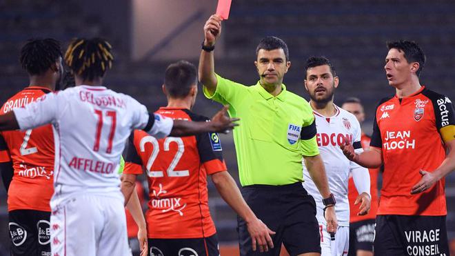 DIRECT – Ligue 1 (J18) : suivez le match FC Lorient – Monaco
