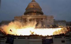 «Insurrection» au Capitole : les critiques des politiques dépassent les rangs démocrates