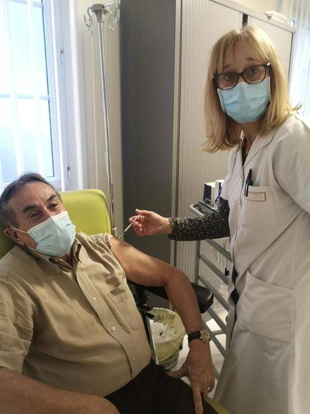 Covid-19. La vaccination est entrée dans sa phase opérationnelle au centre hospitalier de Falaise