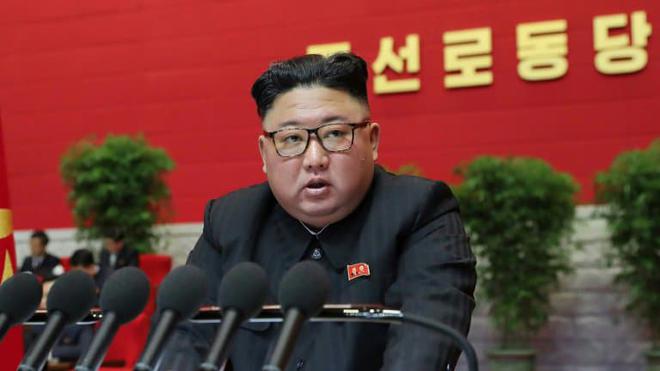 Kim Jong-un veut doter la Corée du Nord d'un sous-marin nucléaire et menace les États-Unis