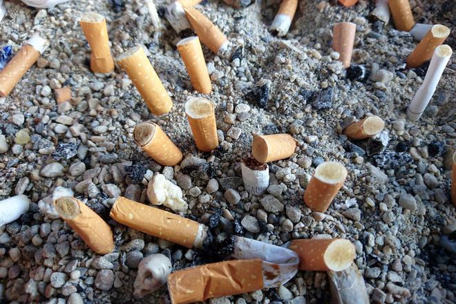Italie : il va être interdit de fumer dehors à moins de 10 mètres de quelqu'un à Milan