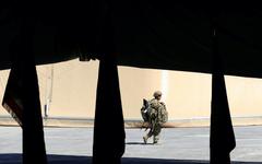 Les États-Unis continuent de prétendre que les gouvernements qu'ils détestent versent des primes contre les troupes étatsuniennes en Afghanistan (Caitlin Johnstone)
