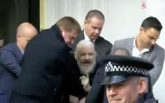 Assange : les États-unis déboutés en première instance de leur demande d’extradition