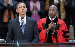 Raphael Warnock, le pasteur antijuif qui offre le Sénat à Biden