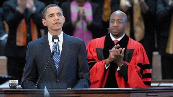 Raphael Warnock, le pasteur antijuif qui offre le Sénat à Biden