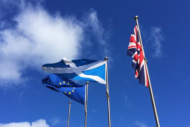 [Revue de presse] Brexit : après l'accord entre Londres et Bruxelles, un retour des velléités écossaises d'indépendance