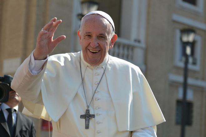 Pape François : Pendant la crise, ne pensez pas aux départs en vacances
