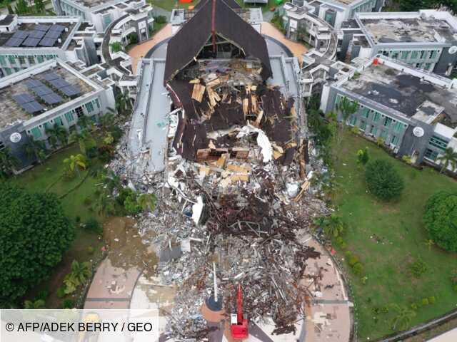 Indonésie: 56 morts dans le séisme de Célèbes