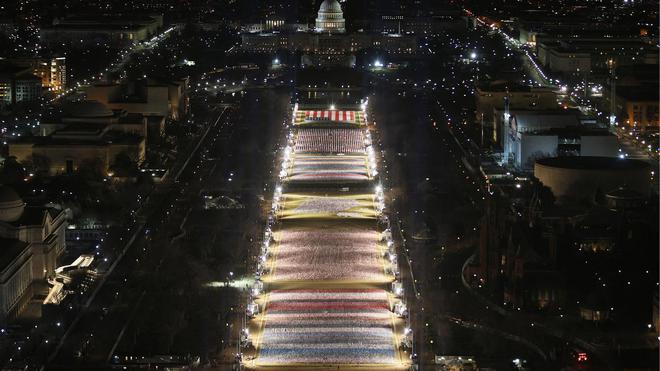 Investiture de Joe Biden : un champ de 191.500 drapeaux pour compenser l'absence de foule