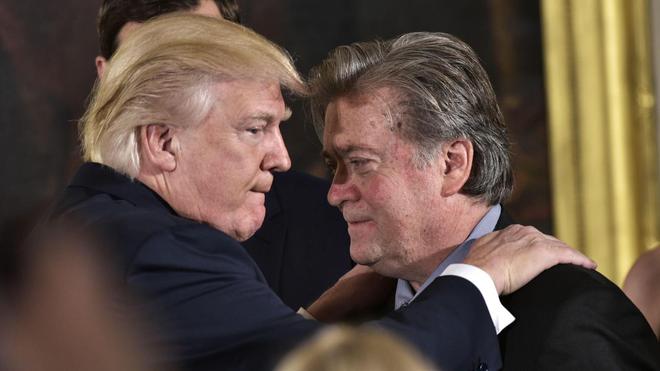 États-Unis: Donald Trump gracie 73 personnes dont son ancien conseiller Steve Bannon