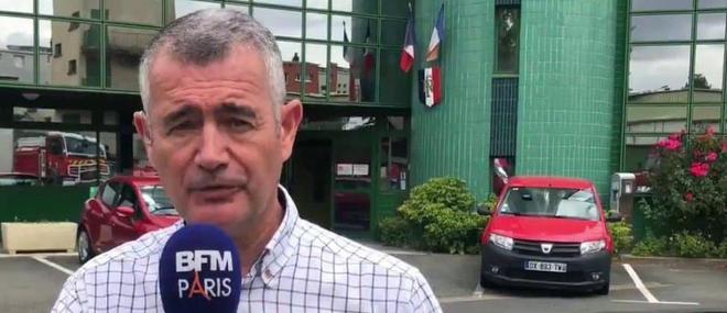 Polémique à Etampes où le Maire a organisé une marche blanche en hommage à deux délinquants récidivistes morts en fuyant la police dans un accident de la route - Vidéo