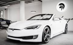 Tesla Model S cabriolet par Ares Design