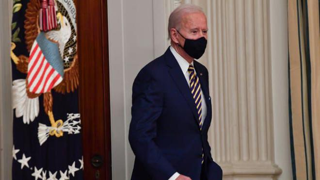 Covid-19: Joe Biden va rétablir les restrictions d'entrée aux États-Unis