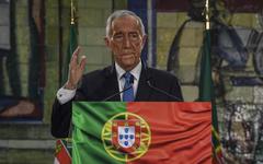 Portugal : le président réélu avec une abstention record