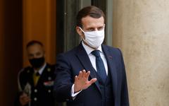 Coronavirus et confinement : Emmanuel Macron et le pari risqué de l'attentisme