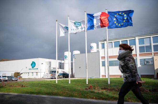 Covid-19 : trois usines françaises produiront des vaccins au printemps