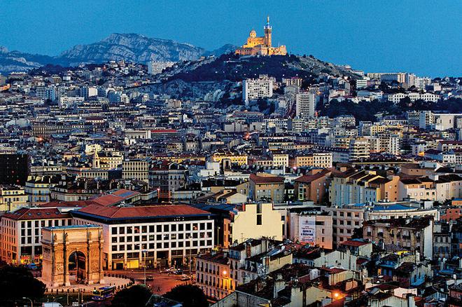Marseille : le maire propose de réduire de 15% les indemnités des élus trop souvent absents