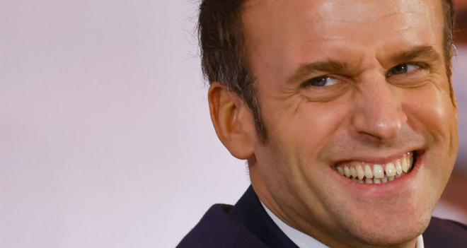 «Arrogance intellectuelle», «mépris de classe»: Macron compare l’invasion du Capitole et Gilets jaunes et fait polémique