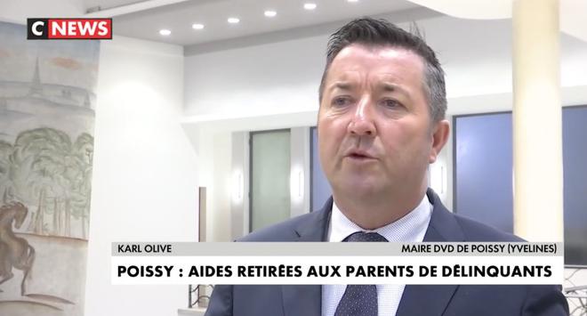 Le maire de Poissy coupe les allocations pour les familles de délinquants (Vidéo)