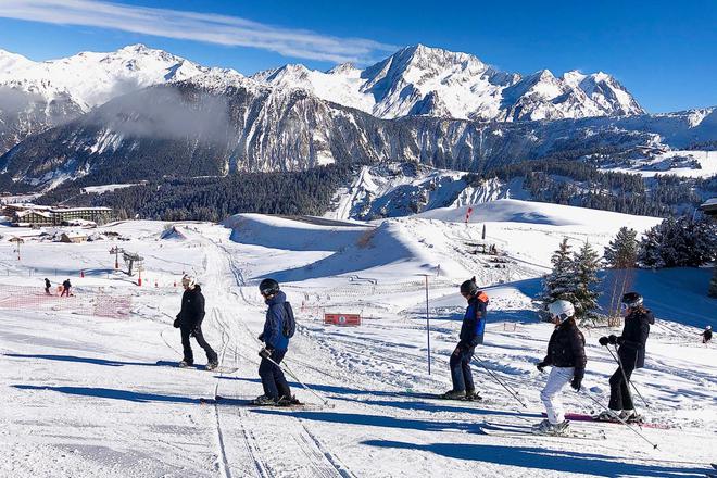 Ski : la solution absurde mise en place par la station Courchevel pour aller skier